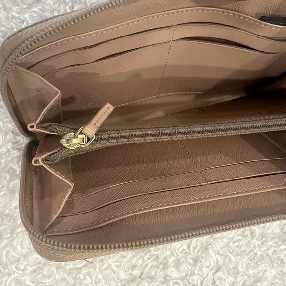 FENDI Multi Graffiti Wallet - Picture 5 of 11